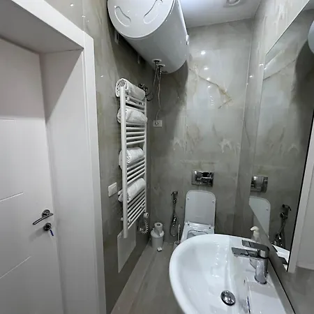 Apartment Travelexpress Pyramid Tirana