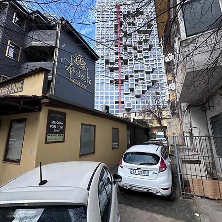 Apartment Travelexpress Pyramid Tirana